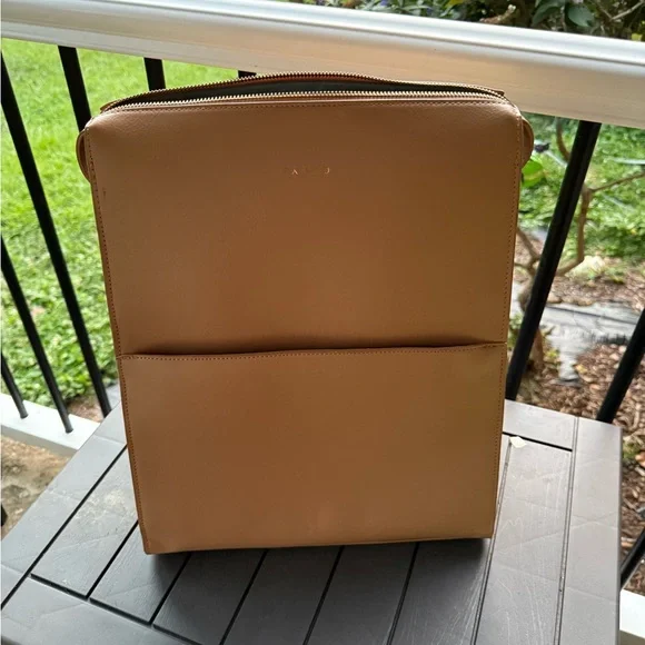 Vegan Purse Bundle - Picture 6 of 16